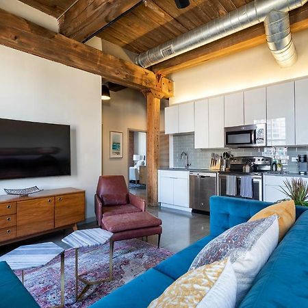 Deedee'S Industrial Lofts Aparthotel Jersey City Bagian luar foto
