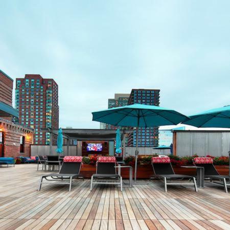 Deedee'S Industrial Lofts Aparthotel Jersey City Bagian luar foto